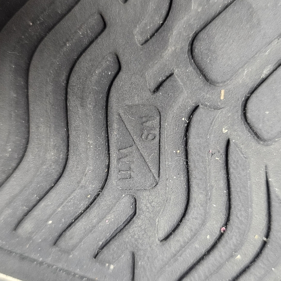 Disney Mickey Mouse Print Native Slip on - Picture 6 of 6